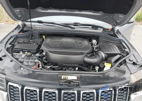 2021 Jeep Grand Cherokee Laredo E 4X4 from USA, damaged, VIN 1C4RJFAG0MC537846